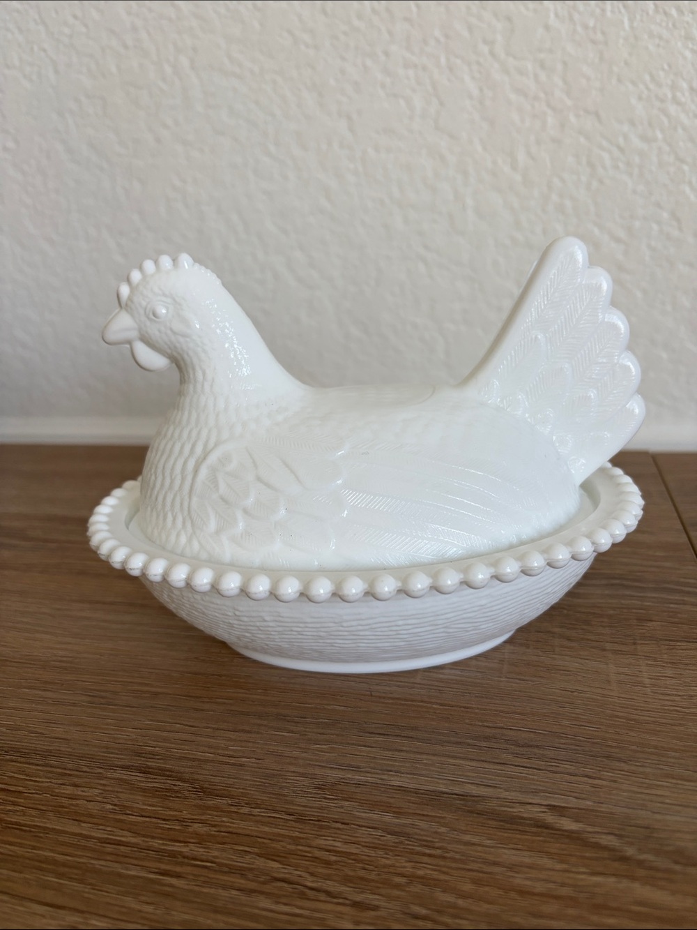 Vintage Indiana Milk Glass Hen On Nest Covered Dish with Beaded Rim
